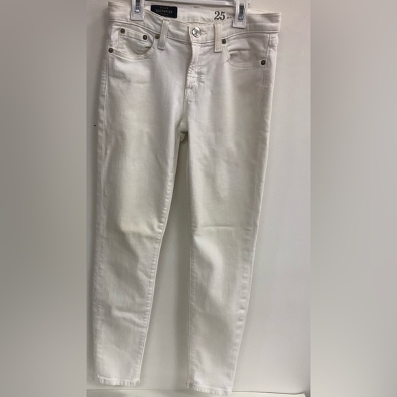 J CREW TOOTHPICK ANNKLE SKINNY OFF WHITE JEANS IN SIZE 25 - Picture 5 of 9